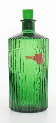 green ribbed poison with etched arrow